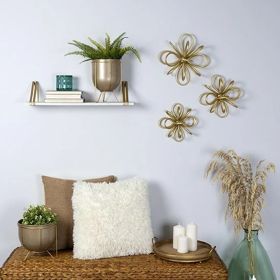 Stratton Home Decor Modern Large Bronze Embossed Metal Plant Stand 2 Stratton Home Decor Modern Large Bronze Embossed Metal Plant Stand - Image 2